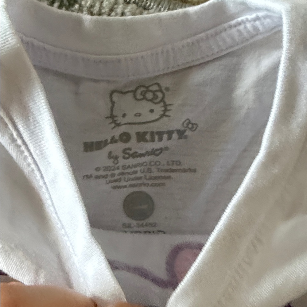 Pink and White Graphic T-Shirts - Picture 4 of 6